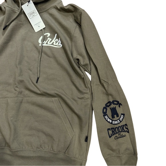 Men’s Size Medium Crooks & Castles hoodie - Picture 3 of 3